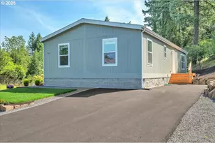 144 S 6th St, Saint Helens, OR 97051 - Photo 2