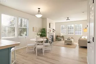 8062 SW 33rd Pl, Portland, OR 97219 - Photo 14