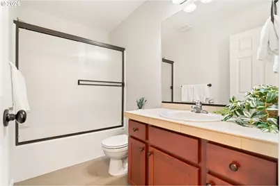 8062 SW 33rd Pl, Portland, OR 97219 - Photo 32