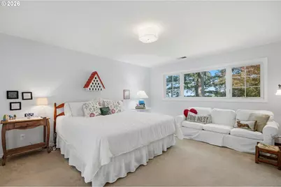 645 Bergis Rd, Lake Oswego, OR 97034 - Photo 32