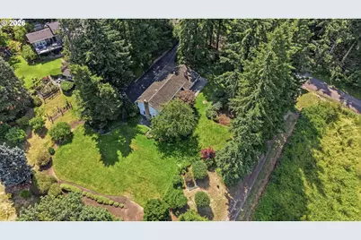 645 Bergis Rd, Lake Oswego, OR 97034 - Photo 4