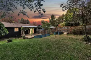 218 NW Ash St, McMinnville, OR 97128 - Photo 40