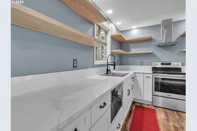 218 NW Ash St, McMinnville, OR 97128 - Photo 14