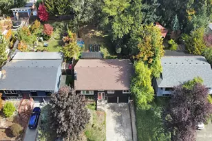 218 NW Ash St, McMinnville, OR 97128 - Photo 34