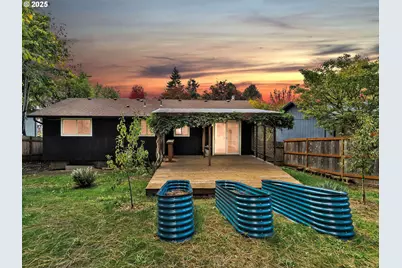 218 NW Ash St, McMinnville, OR 97128 - Photo 38