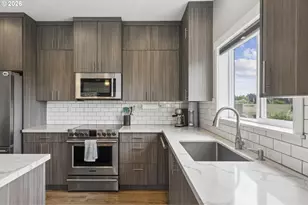 5321 NE Irving St, Portland, OR 97213 - Photo 10
