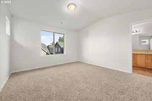 13018 NE 26th St, Vancouver, WA 98684 - Photo 18