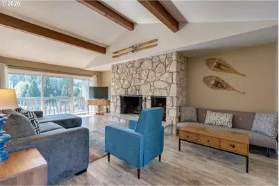 68656 E Bowmans Cir, Welches, OR 97067 - Photo 4