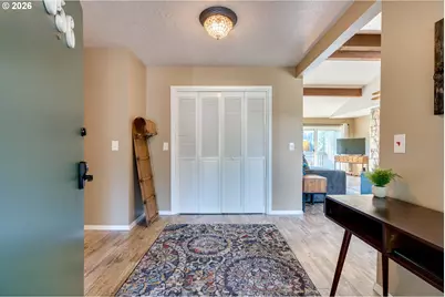 68656 E Bowmans Cir, Welches, OR 97067 - Photo 2