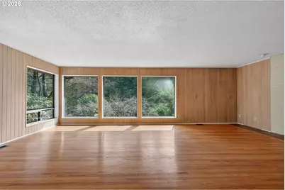 1305 SW Upland Dr, Portland, OR 97221 - Photo 6