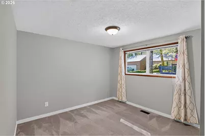 6955 SW Larkspur Pl, Beaverton, OR 97008 - Photo 18