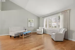 15480 SW Alderbrook Cir, Tigard, OR 97224 - Photo 4