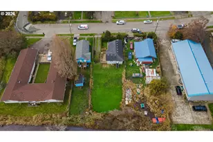 1066 S 8th St, Coos Bay, OR 97420 - Photo 34