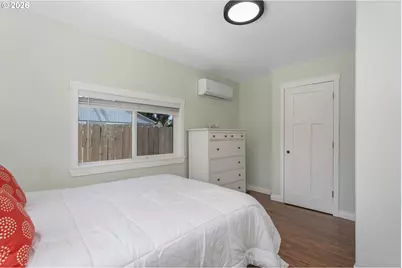 8910 SE Northgate Ave, Vancouver, WA 98664 - Photo 14