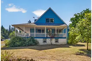 4384 NE Crooked Finger Rd, Scotts Mills, OR 97375 - Photo 2