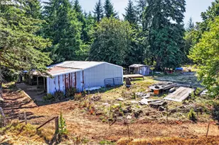 4384 NE Crooked Finger Rd, Scotts Mills, OR 97375 - Photo 32