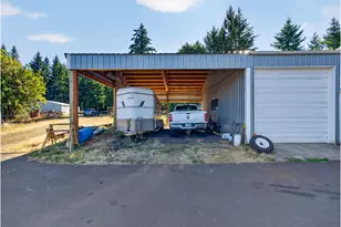 4384 NE Crooked Finger Rd, Scotts Mills, OR 97375 - Photo 28