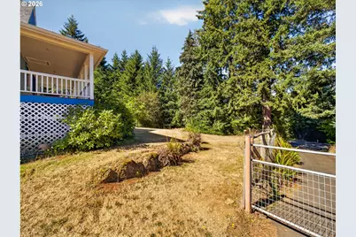 4384 NE Crooked Finger Rd, Scotts Mills, OR 97375 - Photo 6
