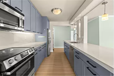 2211 SW Park Pl #603, Portland, OR 97205 - Photo 14