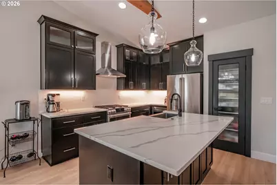 494 Troon Ave, Woodburn, OR 97071 - Photo 8