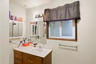 319 Monitor Rd, Silverton, OR 97381 - Photo 18