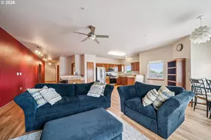 15320 NW Central Dr, Portland, OR 97229 - Photo 8