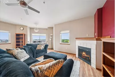 15320 NW Central Dr #214, Portland, OR 97229 - Photo 4