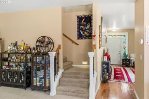 857 Throne Dr, Eugene, OR 97402 - Photo 8