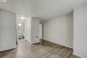 17580 NW Springville Rd, Portland, OR 97229 - Photo 20