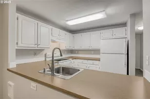 17580 NW Springville Rd, Portland, OR 97229 - Photo 12