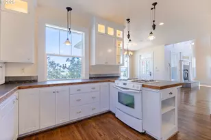 7140 Jake Rd, Klamath Falls, OR 97601 - Photo 8