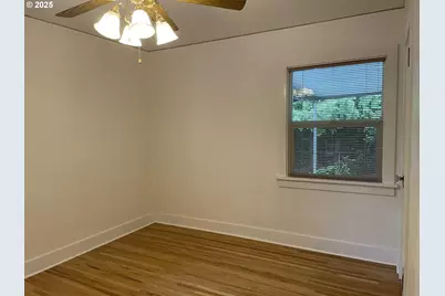 5421 SE Long St, Portland, OR 97206 - Photo 16
