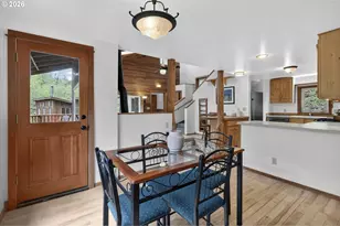 93537 Deadwood Creek Rd, Deadwood, OR 97430 - Photo 20