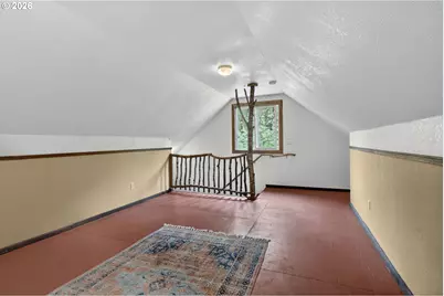 93537 Deadwood Creek Rd, Deadwood, OR 97430 - Photo 36