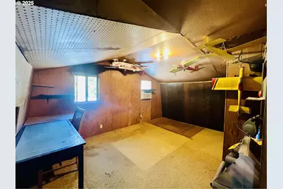 617 Poison Oak Dr, Winston, OR 97496 - Photo 20