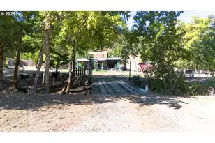 617 Poison Oak Dr, Winston, OR 97496 - Photo 26