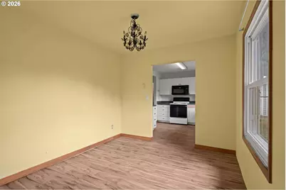 2544 34th Ave, Longview, WA 98632 - Photo 8
