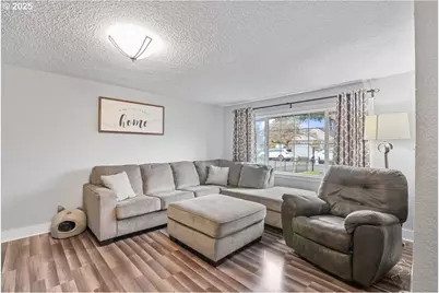 4020 Gary St NE, Keizer, OR 97303 - Photo 8