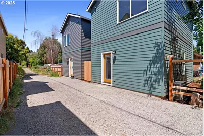 6914 N Swift St, Portland, OR 97203 - Photo 22