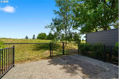 738 NE 73rd Ave, Hillsboro, OR 97124 - Photo 44
