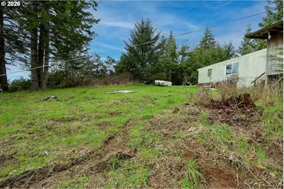 62885 Isthmus Heights Rd, Coos Bay, OR 97420 - Photo 10