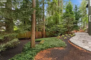 5008 Hartford Pl, Lake Oswego, OR 97035 - Photo 46