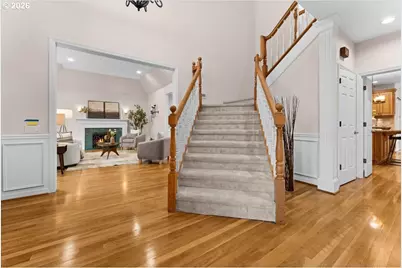 5008 Hartford Pl, Lake Oswego, OR 97035 - Photo 2