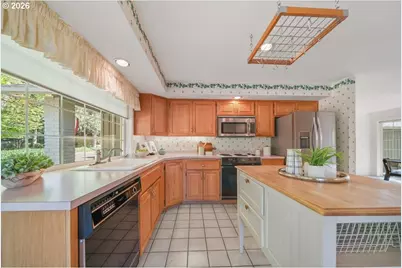 1376 Brickley Rd, Eugene, OR 97401 - Photo 22