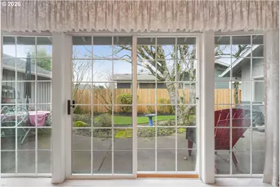 1376 Brickley Rd, Eugene, OR 97401 - Photo 18