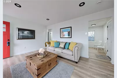 8225 SE Raymond Ct, Portland, OR 97266 - Photo 6