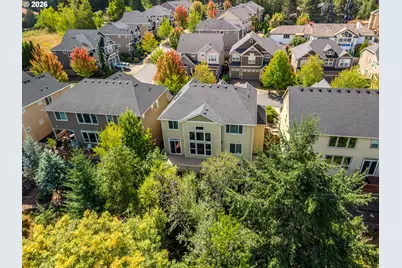 15325 NW Dominion Dr, Portland, OR 97229 - Photo 32