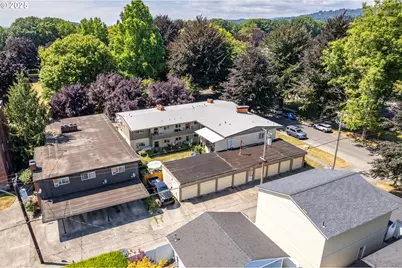 1951 Louisiana St, Longview, WA 98632 - Photo 6