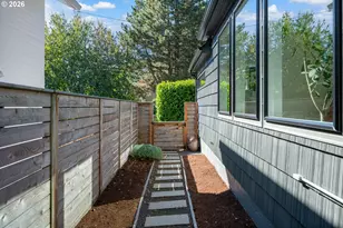 3590 SW Patton Rd, Portland, OR 97221 - Photo 40