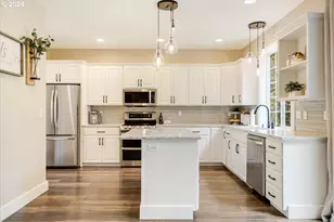 18389 S Winnifred Ave, Molalla, OR 97038 - Photo 12